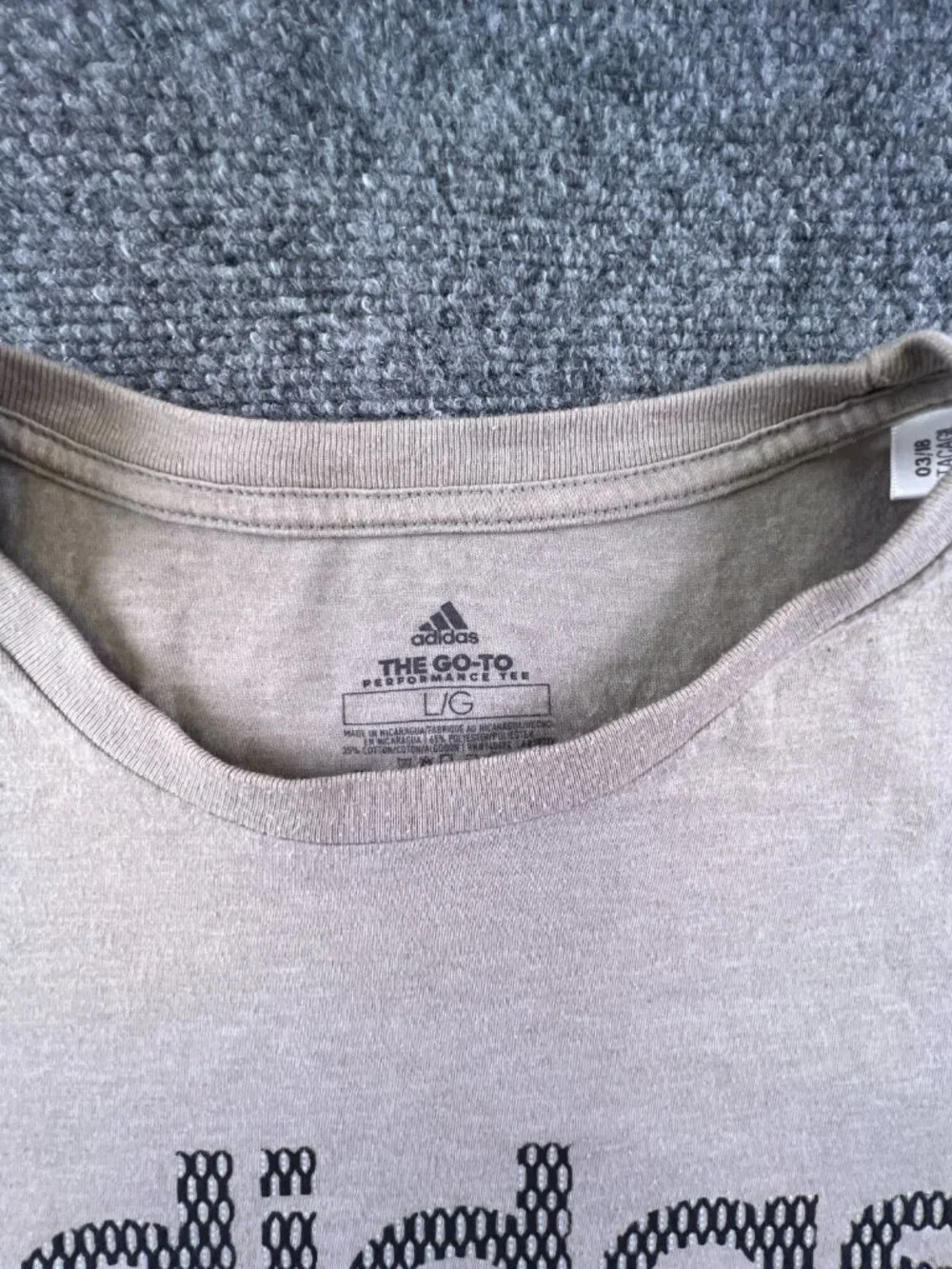 Adidas Shirt Adult Large Beige Logo Crew Neck Short Sleeve Mens Performance Tee